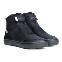 TCX IKASU 2 WATERPROOF BOOTS BLACK / WHITE
