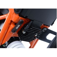 R&G Rear Foot Rest Blanking Plate for 2017-2023 KTM 125 Duke