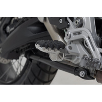 EVO footrest kit. Triumph Tiger 1200 models (22-). (FRS.11.112.10600)