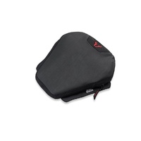 TRAVELLER RIDER cushion. Black. 30.5 x 30 cm. (SIK.00.410.10000/B)